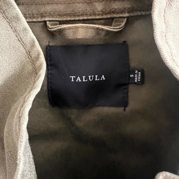 Talia Sleeveless Military Green Cargo Jacket With Drawstring Waist - Picture 9 of 9